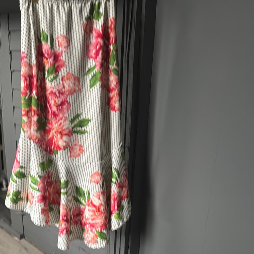 Da-Nang Pink Floral Midi Skirt